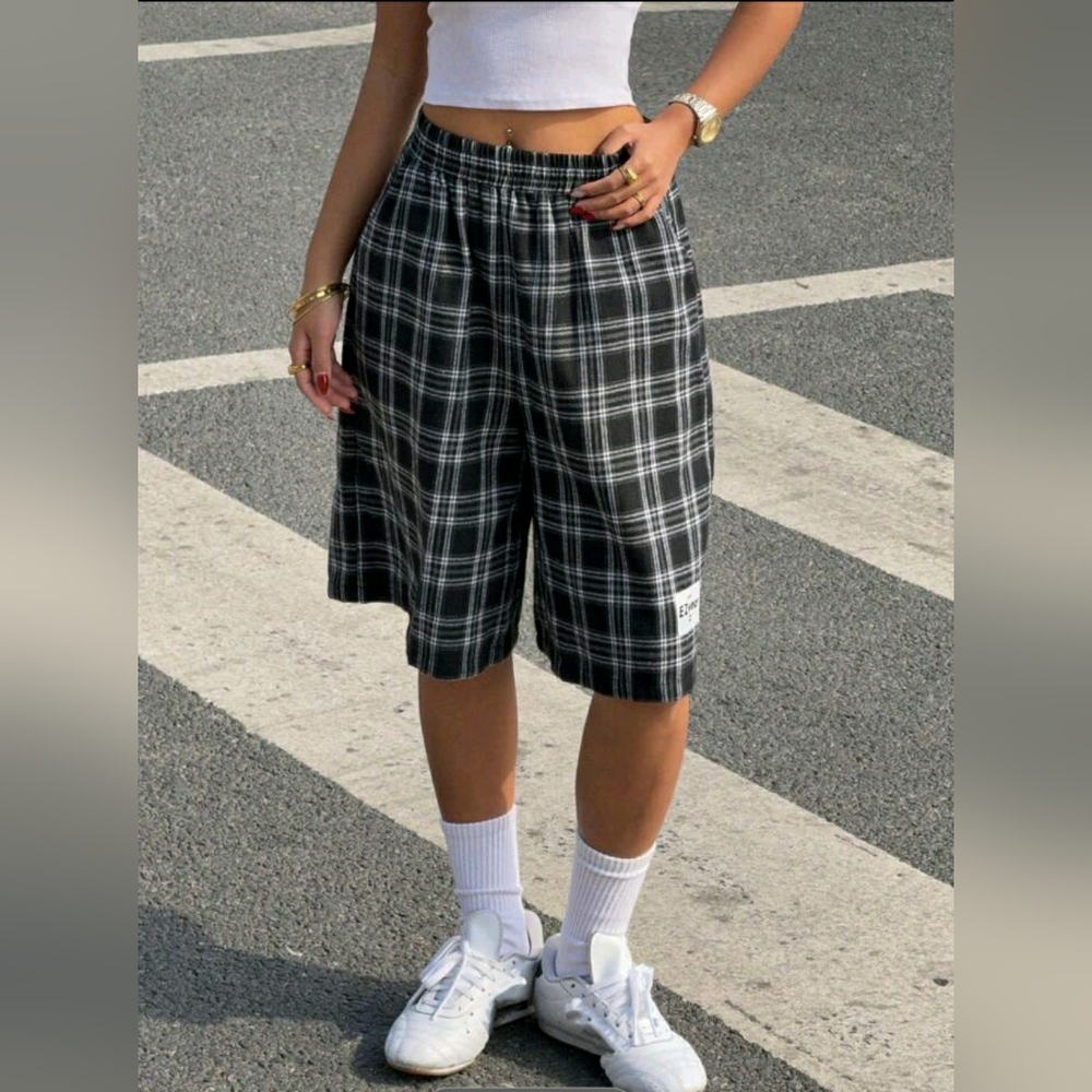 SHEIN EZwear Plus Size Women Casual Plaid Loose Capri Pants 1X